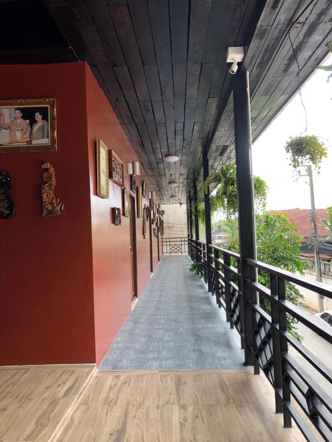 Nonthun 1 Hostel Khon Kaen Esterno foto