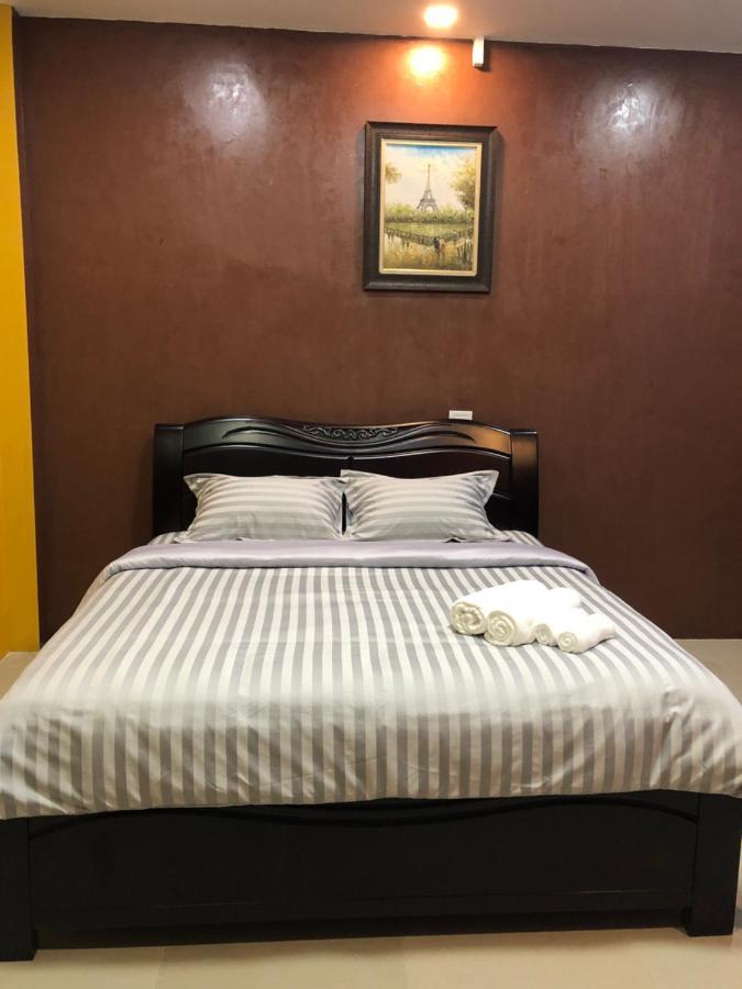 Nonthun 1 Hostel Khon Kaen Esterno foto